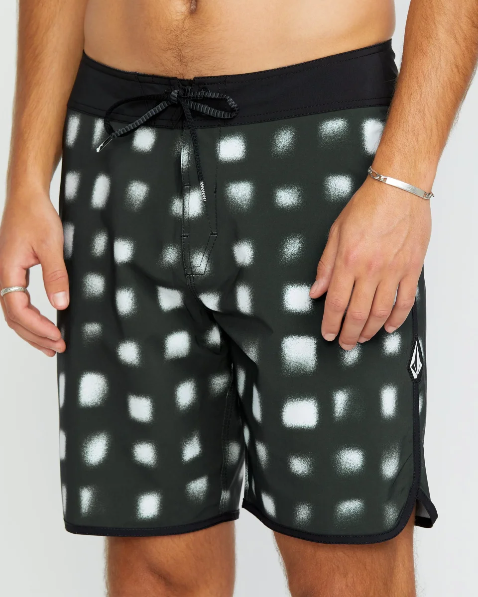 Boardshort Infuse Scallop Mod 19" - BLACK – Image 4